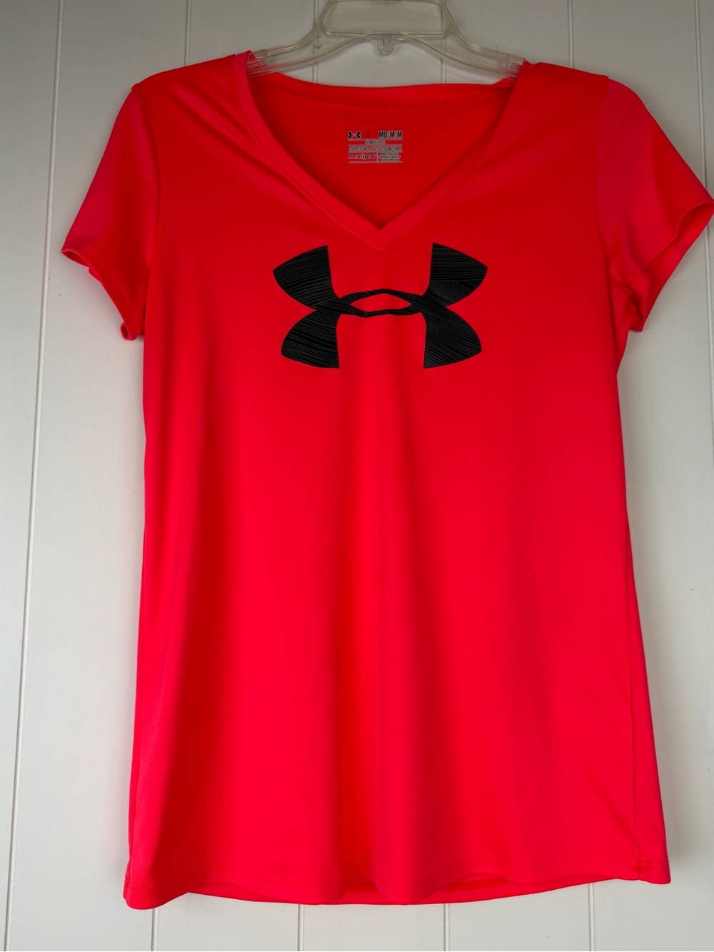 Under Armour Women’s V-Neck Performance Tee - Bright Pink